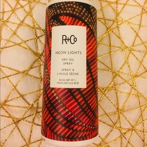 R + Co Luxury Dry Hair Oil